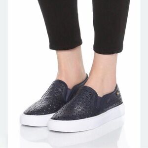 Tory Burch Roselle Navy Blue Leather Perforated Slip-On Sneakers Flats US 8M